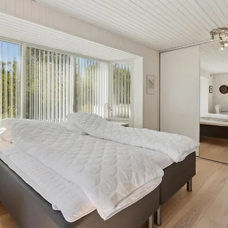 Vakantiehuis 2 Bedroom Lovely In Romo *
